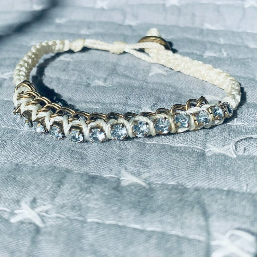 ✨White Rope Bracelet with Rhinestones - Picture 2 of 6